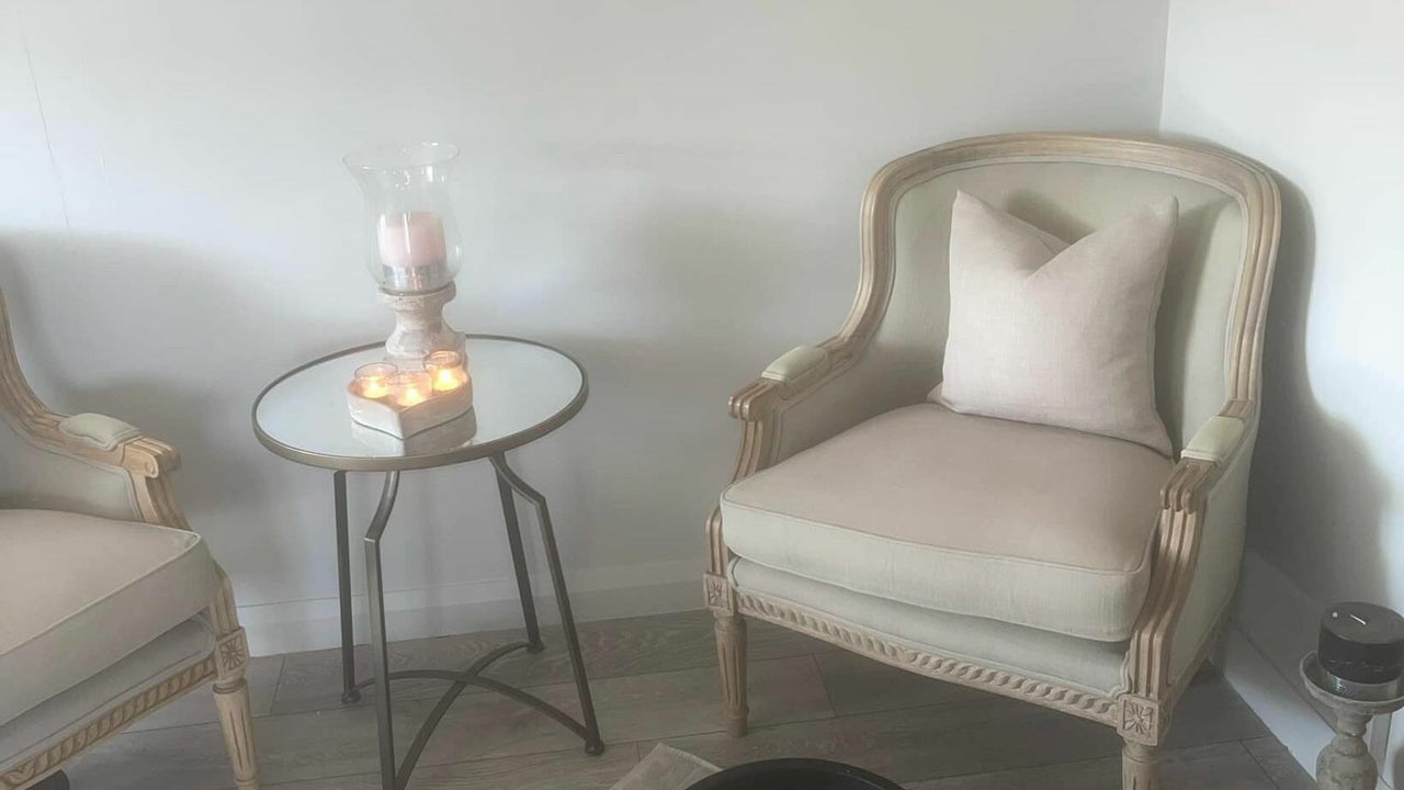 bde76dcd-e234-4a84-94d3-e80fcd234d28-alisonbarkerspmuandbeautyclinic-gb-england-nottingham-nottingham-fresha-2989354