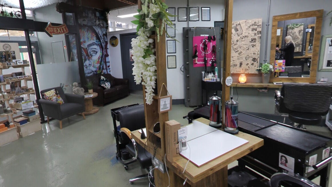 be6c29c2-6b12-4513-befd-0299e1e91333-sublimeecohairandbeautysalon-gb-england-littleborough-fresha-9803353