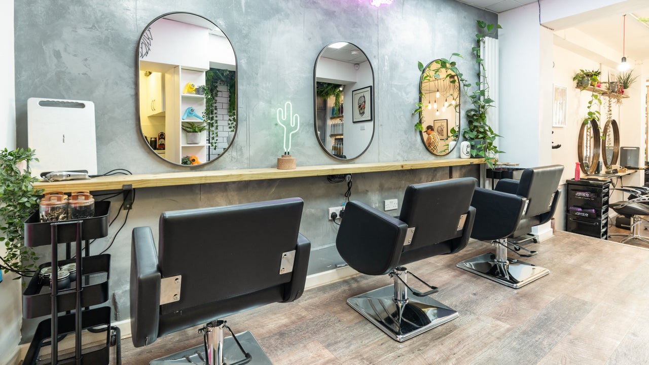 be8f5fe8-b598-490d-955c-f79cb5a5abfb-hileyhairclub-gb-england-cheltenham-fresha-9454879