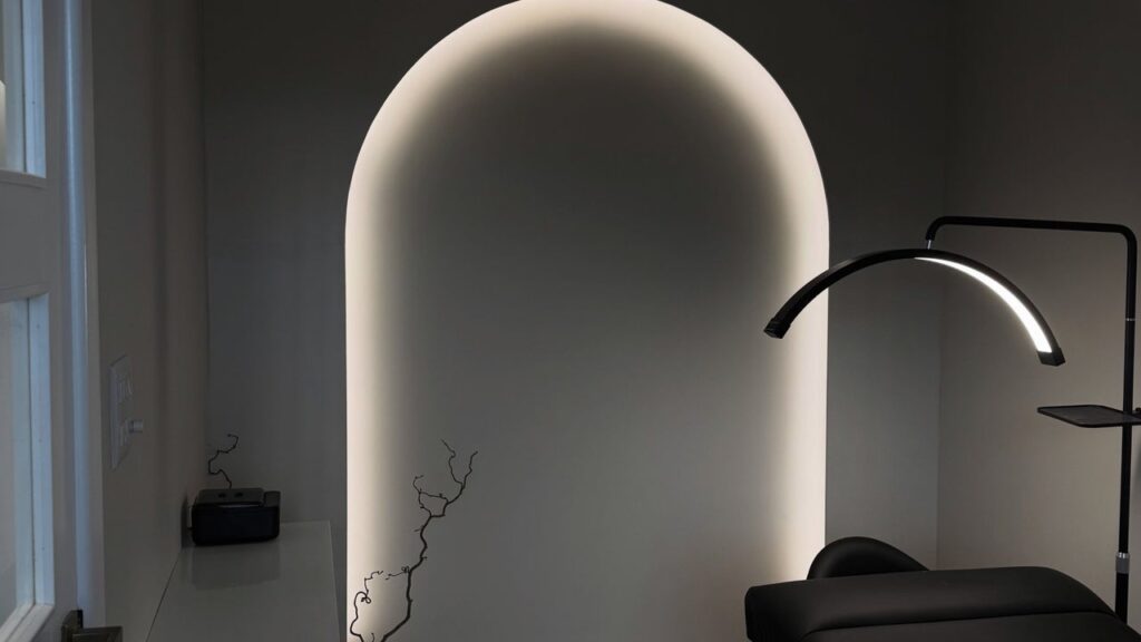 bf2c74b5-ac79-4245-8bd3-e10ffe7e4f87-gmstudio-gb-england-swalwell-fresha-1083362