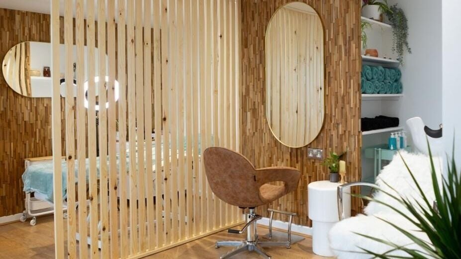 c0724e21-2268-4d15-88a3-1d7d166cb08a-saltfistralsalon-gb-england-newquay-fresha-5913991