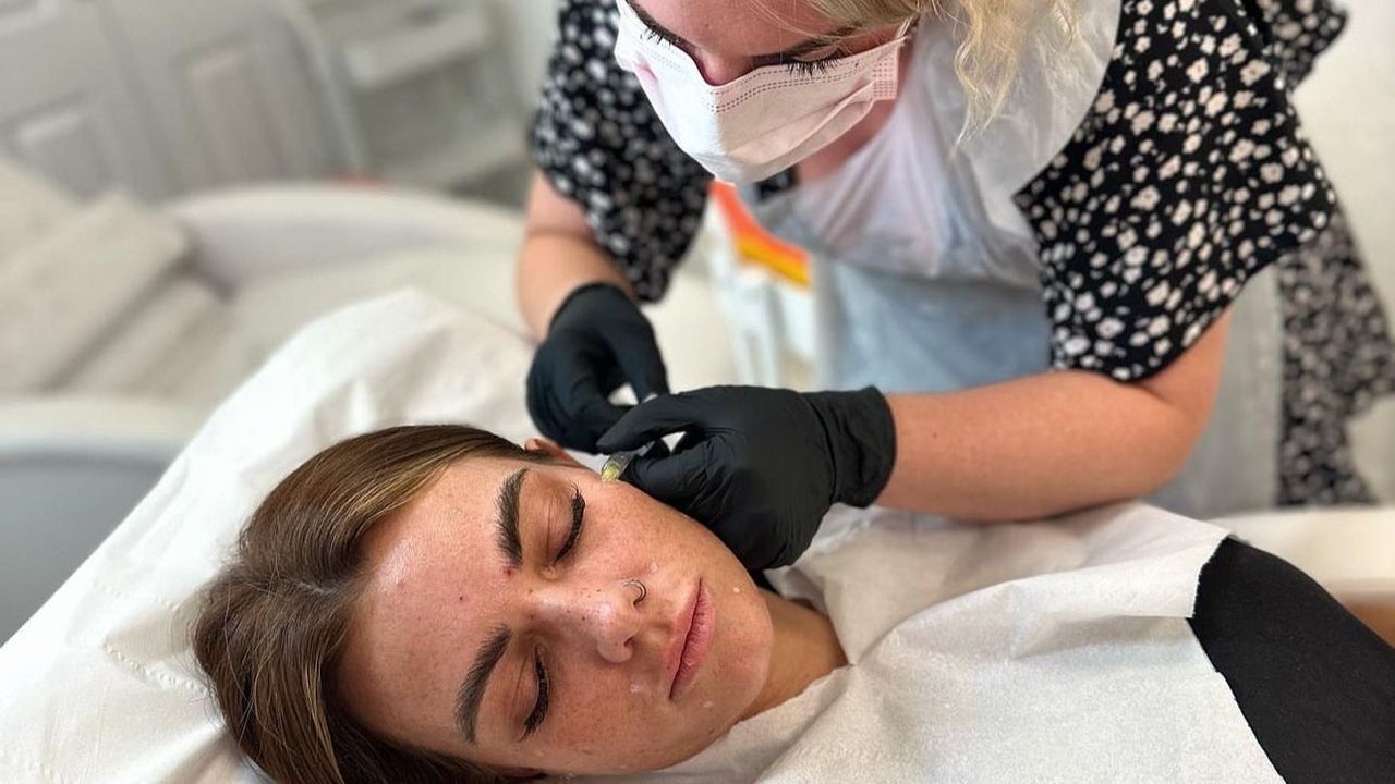 c0a9db04-8a63-4208-8498-2ea5efe7118c-simplyhairandbeautylounge-gb-england-bramcote-fresha-1265339