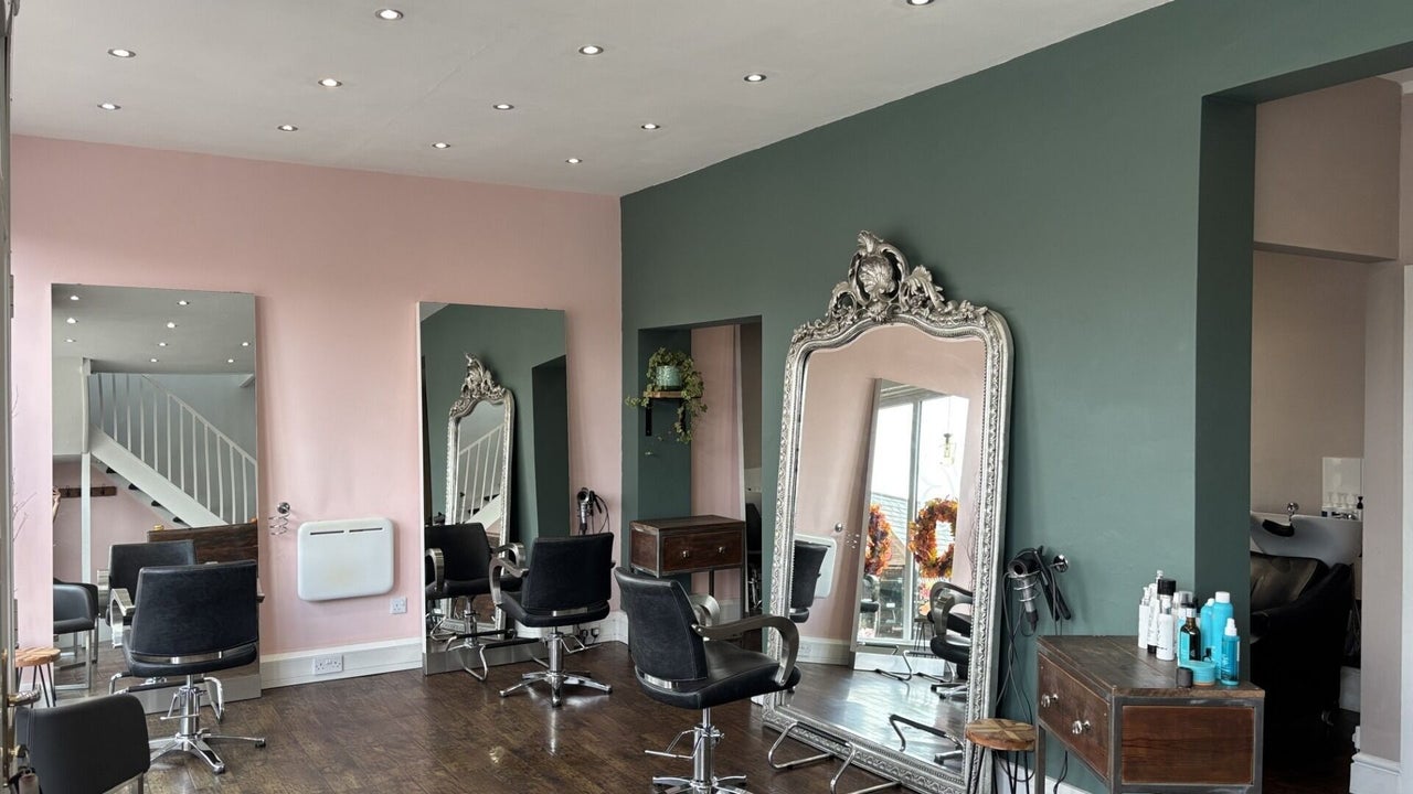 c10190a9-6be6-49ff-85dd-467a43de6095-tanyaatthehairboutique-gb-england-barrowuponsoar-fresha-2571256