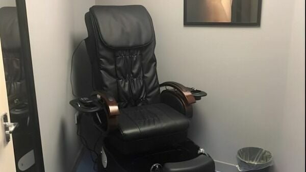 c106728e-6a52-4185-abd7-2ec752e9ce46-dotsbeautyspot-gb-scotland-lockerbie-fresha-3703893