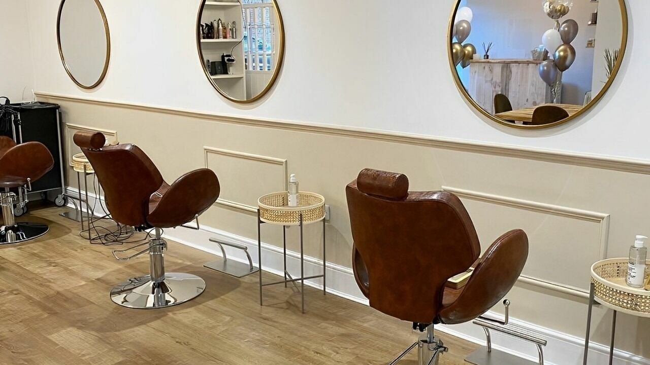 c11330f7-5c96-4513-9cad-62b4cf467e77-emilykatehair-gb-england-brigg-fresha-1445303