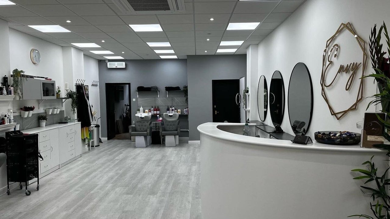 c1d696fe-47d5-474b-aedb-db4c401555df-envyhairandextensions-gb-england-eastbourne-fresha-4728515