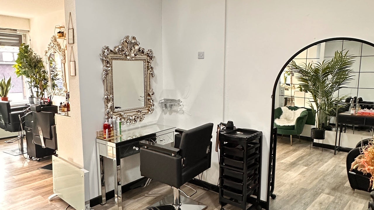 c2405789-f706-464b-b195-1cd723ac916b-ellahairandbeautysalon-gb-england-liverpool-fresha-3387536