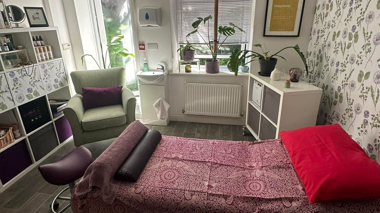 c264fe6c-b640-42e8-8c1c-2f493236b24b-kayeboothreflexology-gb-england-ripley-butterley-fresha-3808049