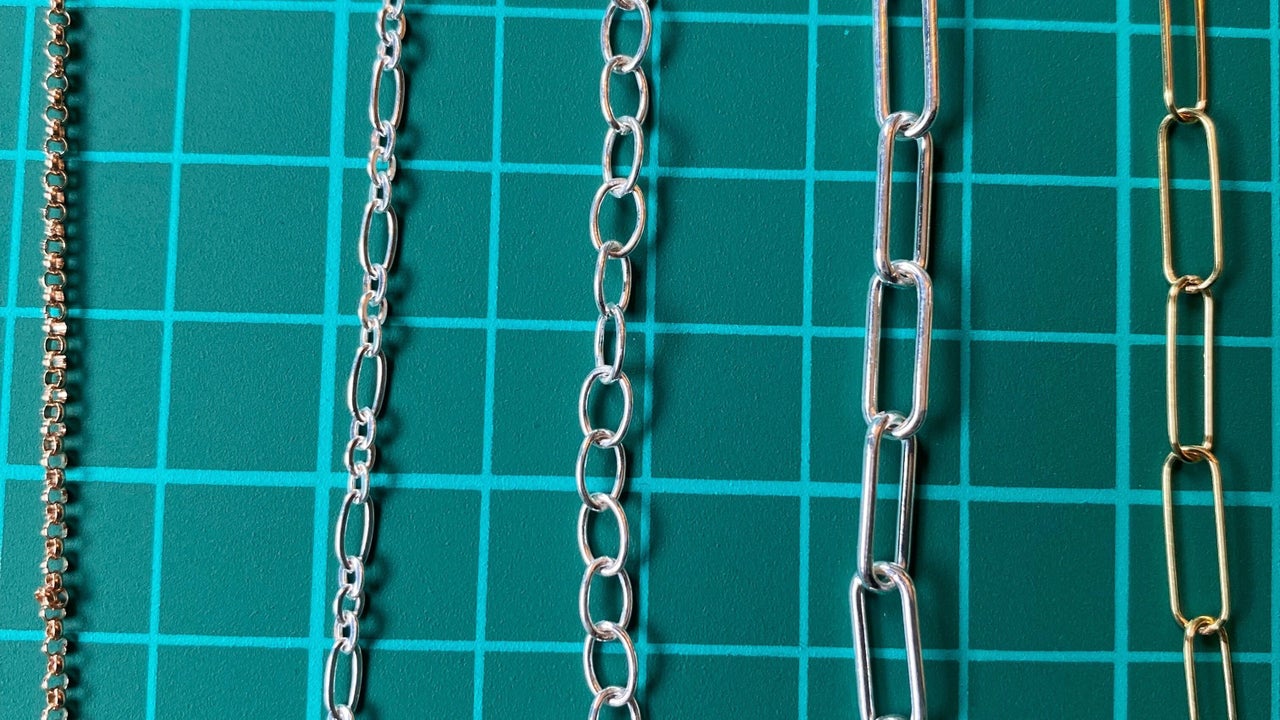 c2b1a2d0-b5f7-4281-9a0b-4852bdf28778-3385040