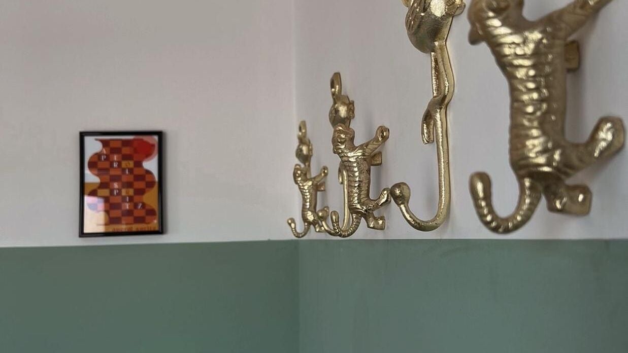 c2d5a688-eec3-41c7-b07d-65b205da2820-covesalon-gb-wales-haverfordwest-withybushtradingestate-fresha-5179186