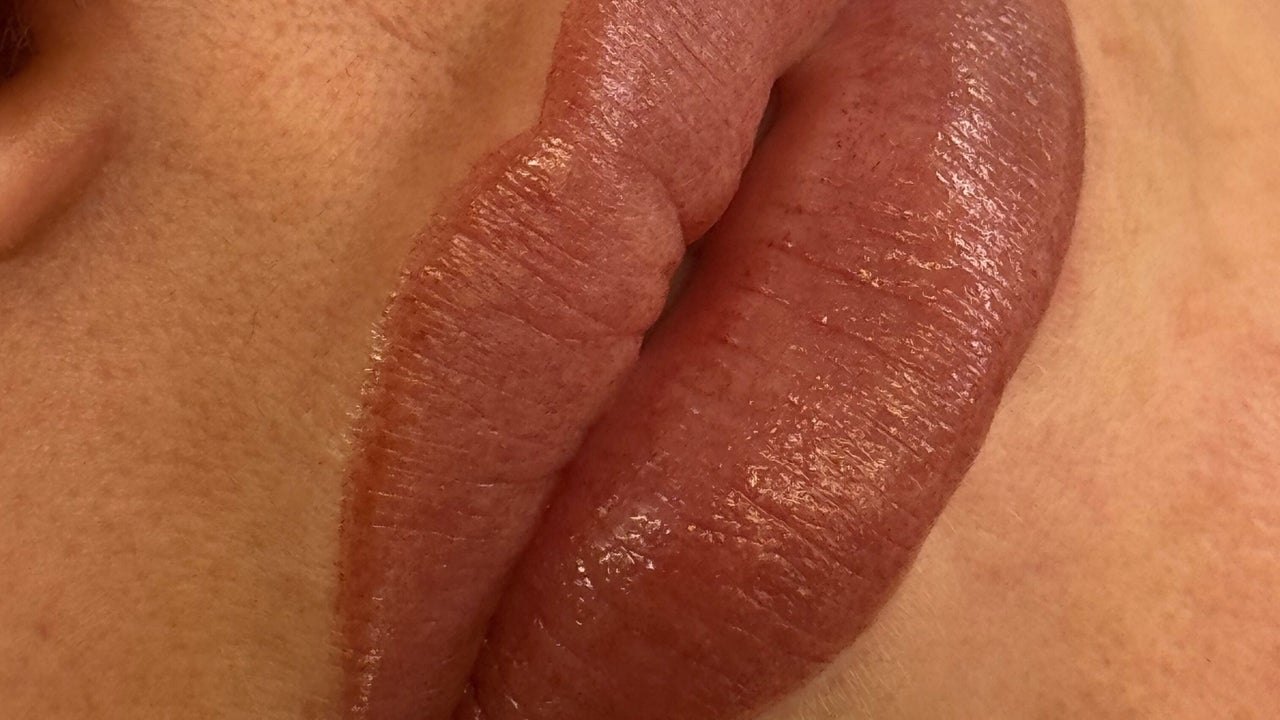 c30409e8-7ff5-4b1c-9d50-4fe10dbdabc8-permanentmakeupbybeckyfalcone-gb-england-brentwood-fresha-6618190