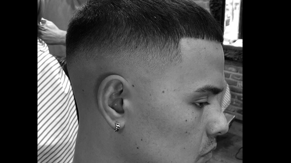 c32ac411-e19b-4a24-9762-7959a3cf6339-closemalegroomingmou-gb-england-manchester-fresha-4518537