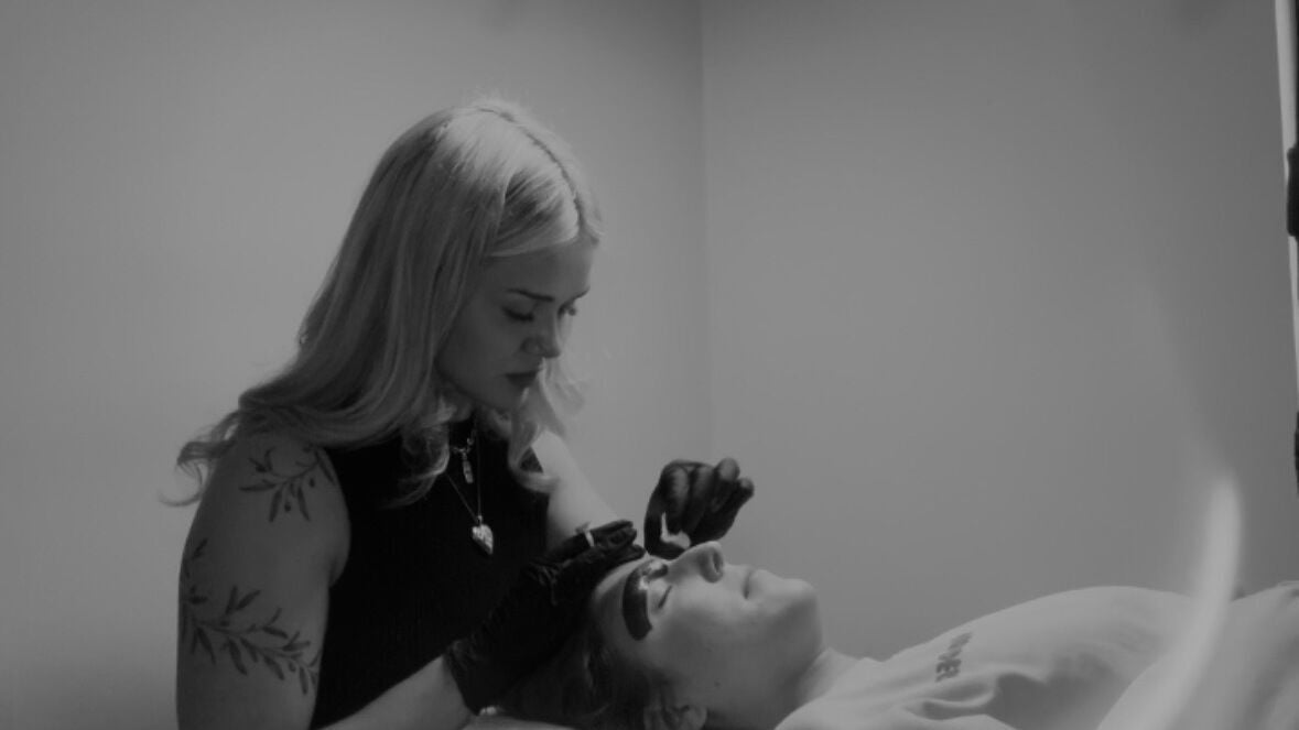 c4707eca-b0e8-4167-b00b-66dd7723d609-thoroughbredbrows-gb-england-newmarket-fresha-3043154