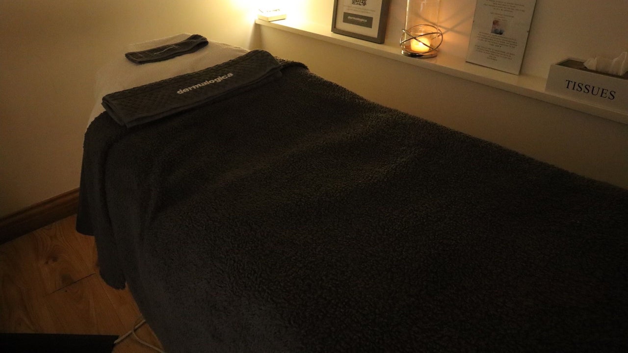 c5aea781-56e6-42af-8688-8995f92f1793-2014745