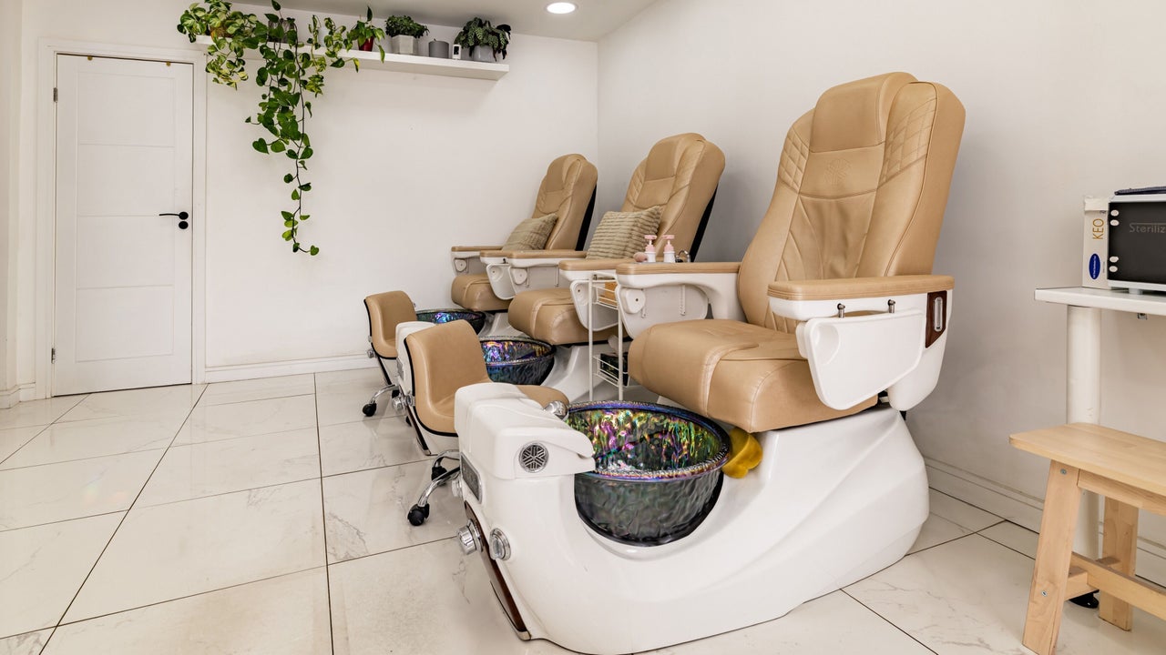 c5d39cda-2d7a-4650-a4c1-f7d91f666eb6-beautytalk-gb-england-richmond-fresha-6850178