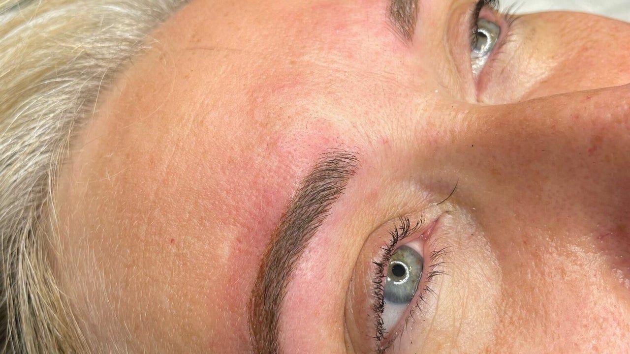 c6da8203-55a0-4318-ae79-b527552533d9-zakuartistrystudios-epsom-gb-england-epsom-fresha-6294002