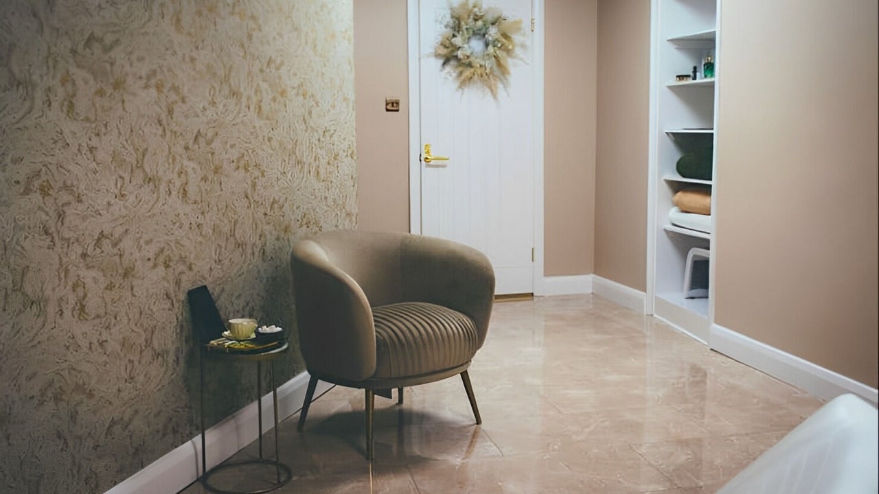 c733c2d5-f433-4599-94e9-4d5df2a05558-imrantaiaesthetics-gb-england-batley-fresha-4517826