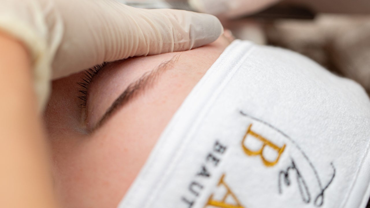 c7e89256-7933-4a7f-b8ab-111cb3e2ff36-thebarnbeautyrooms-gb-wales-robestonwathen-fresha-6123549