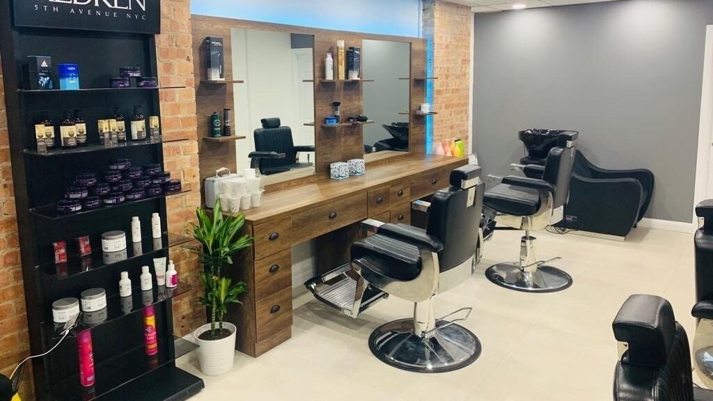 c8d564ec-368c-4972-9606-0fc50361d889-azzhairstudio-gb-england-slough-fresha-1012964