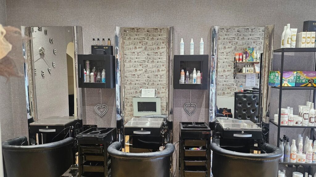 c917654c-4645-4d1c-8e87-e7245a6e1837-headinouthairbeauty-gb-england-preston-fresha-2888825