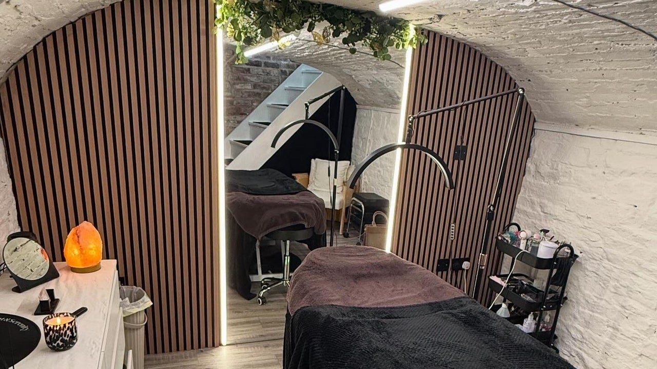 c9aa8caf-d829-4a0e-81d3-8c260414c6e2-beautybypops-gb-england-macclesfield-fresha-2557413