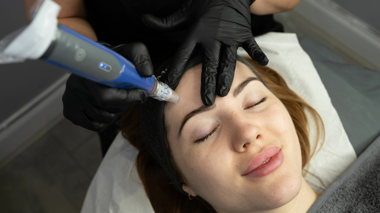 c9b3c4c2-d61d-46c6-91f5-b7a9d010b1e9-skin44-gb-england-wickford-fresha-1162059