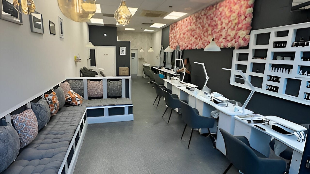 ca080e98-22aa-4b9a-9fbf-c922a7b5454c-justishairandbeauty-gb-england-swindon-fresha-4671510