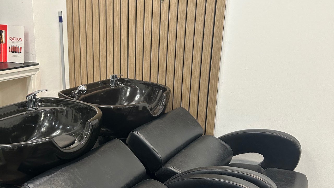 cb03eadc-563a-4a2f-80d2-e55e89d348cf-strandssalonnewportpagnell-jen-gb-england-newportpagnell-stjohnsstreet-fresha-9050232