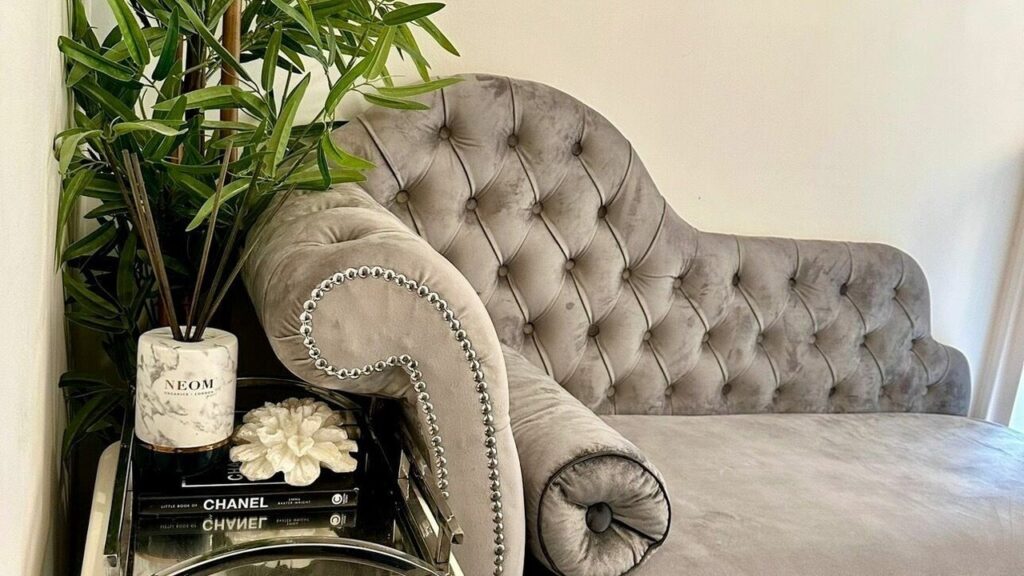 cc37bb85-0e9b-4273-ae15-ec6f90ba9aac-xoclinic-gb-england-wakefield-sandal-fresha-1969577