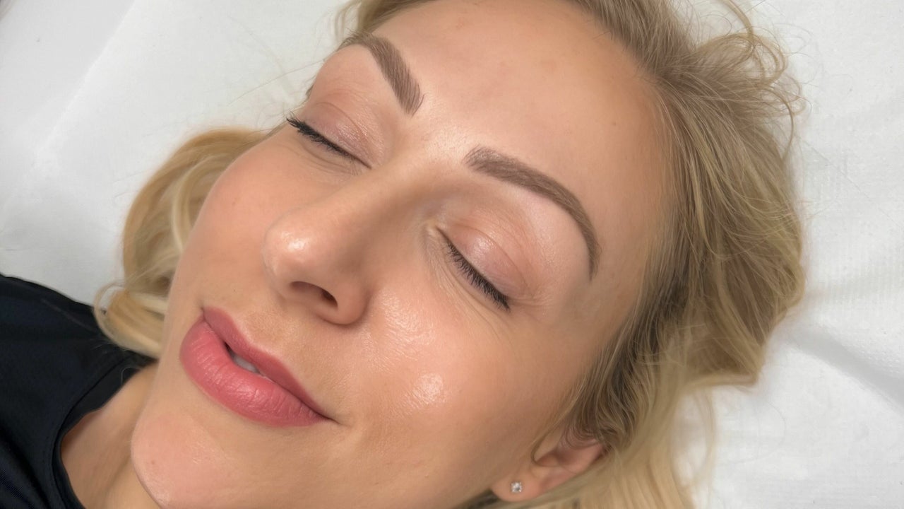 cd165687-dd3e-4f4d-811c-f6d38a3a7bbf-kimlawlorpermanentcosmetics-gb-scotland-livingston-fresha-9545313