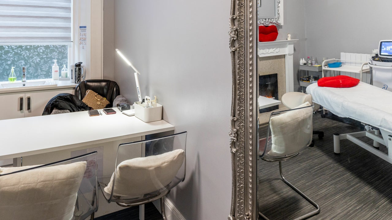 ce0eac2b-1180-463d-a1ce-9772fcdefcd4-glamouretfleurbodyclinic-gb-glasgow-fresha-2402747