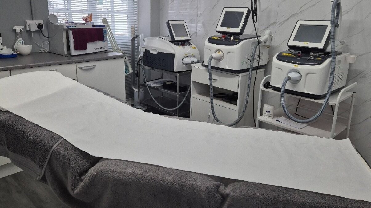 ce8c4fd5-2f01-42e1-9f0c-5cc2162652c9-eveshamaestheticsclinic-gb-england-evesham-fladbury-fresha-3338604