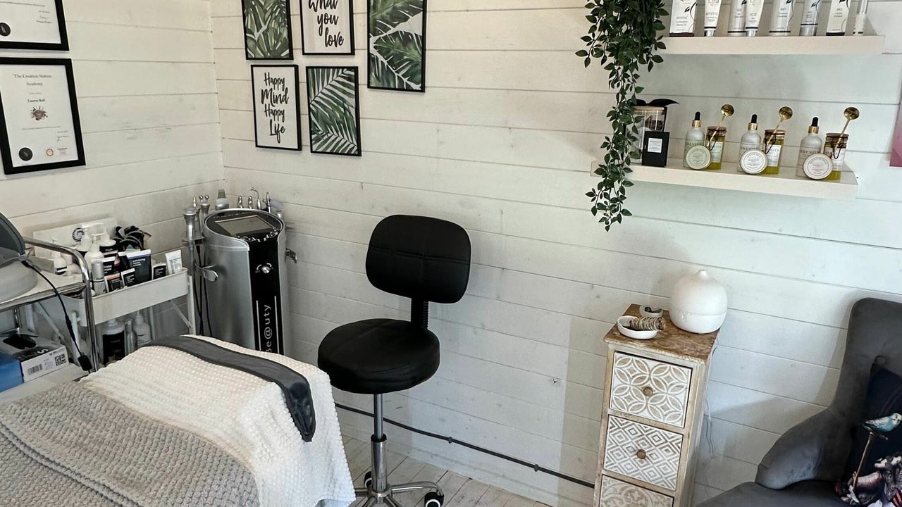 cf080d1b-8145-427d-a47e-5f850221d9f9-thebeautyhut-ash-gb-england-ash-fresha-8549041