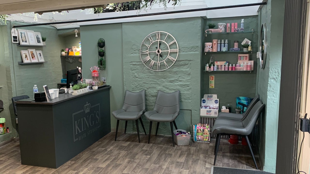 cfada44a-ac43-49ea-ade2-ac8d90d49670-kingshairstudio-gb-england-carlisle-dalston-fresha-9951624