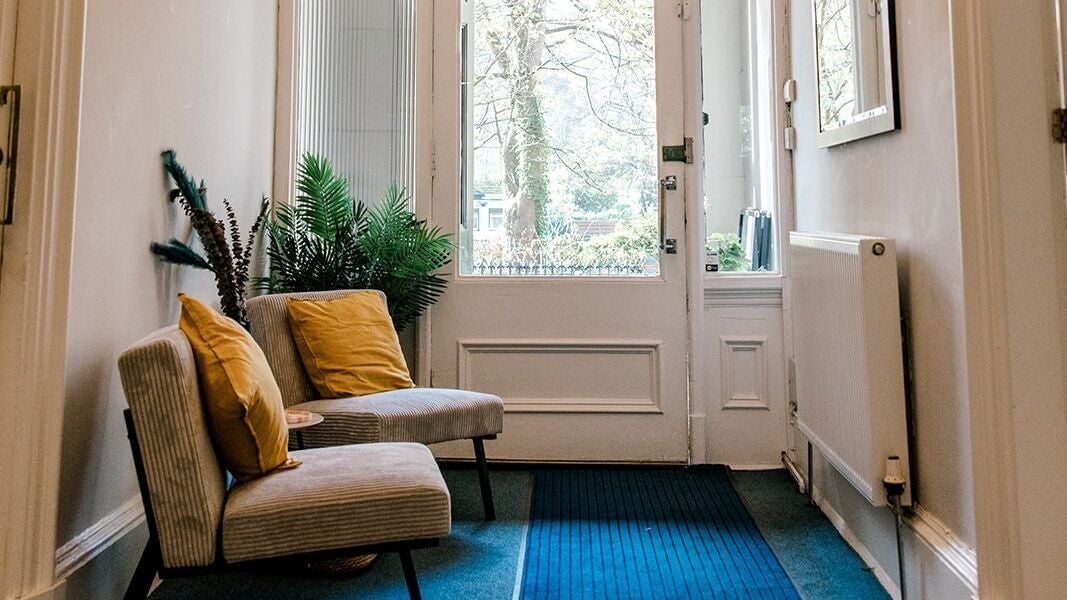 cfdf6adf-9d6b-4886-a2fb-b89f8e942e98-misshighbrowsemi-permanentmake-uplashandbrowstudio-gb-scotland-glasgow-strathbungo-fresha-3719556