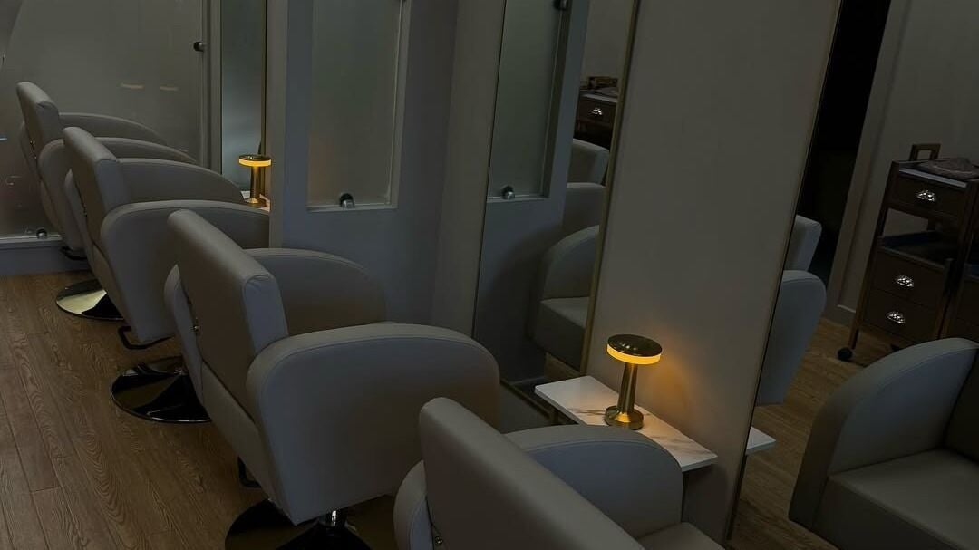 d0181a7a-8a5b-4346-a211-b4f877418f20-theavenue-gb-england-epping-fresha-5973114