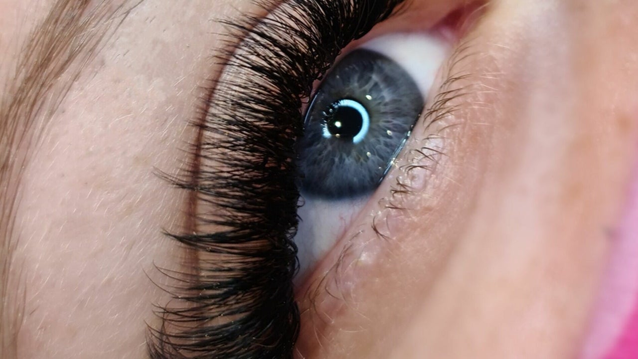 d0733c6c-737c-4073-ae12-b30078891dd8-8975403