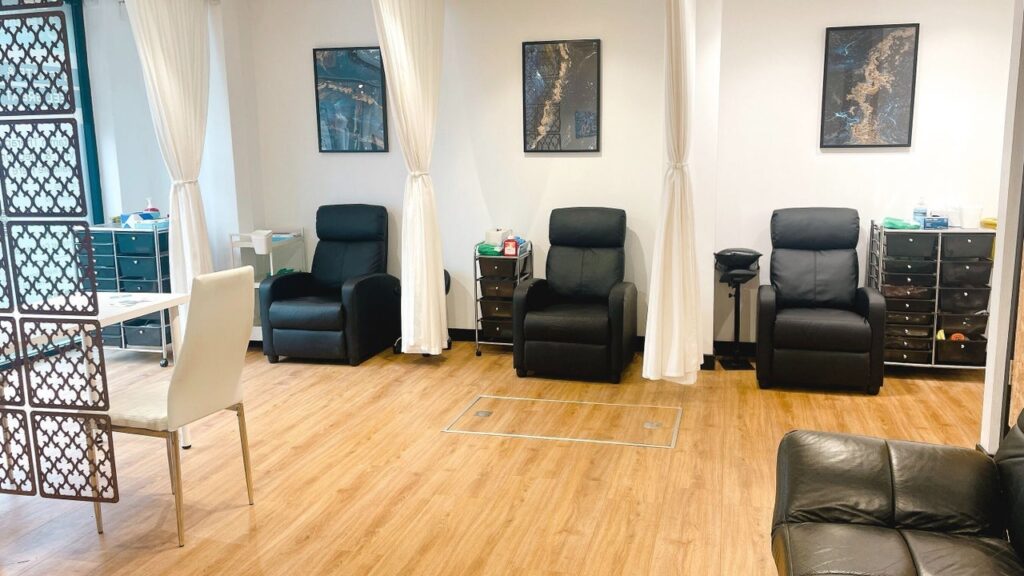 d09179e2-1f6e-42c4-9f03-e6b3d6c73a40-8177268