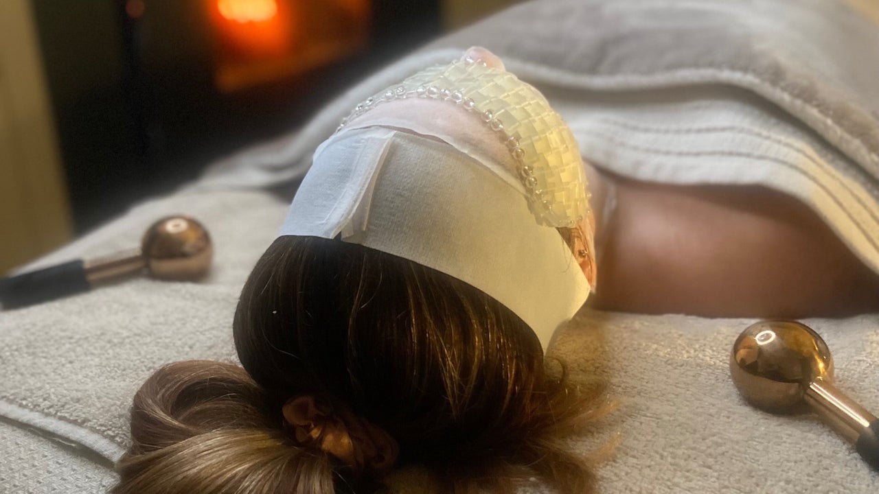 d0f5a555-974e-47bb-8d74-83b6dcc7c7e6-skinat31-gb-england-windle-fresha-9860101