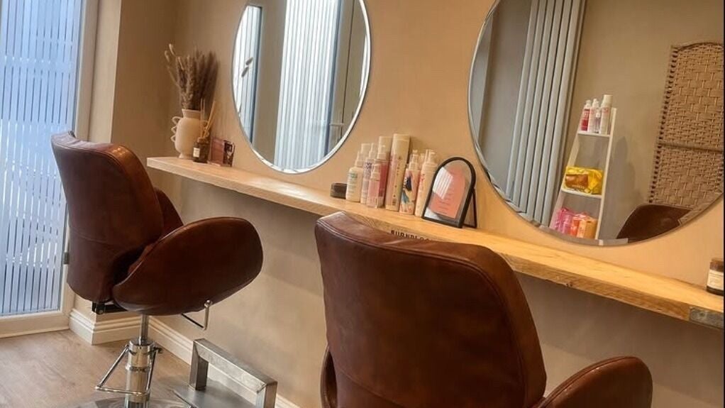 d2177d2f-2ad3-4130-bbe6-7aaa5a500e2c-rionahairstudio-gb-scotland-glasgow-fresha-7808605