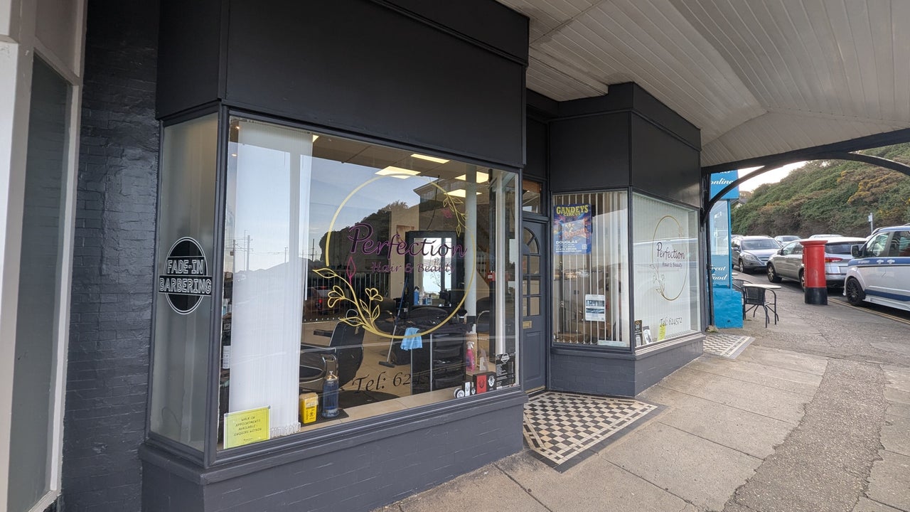 d23c2d1e-4e61-449c-8973-5dc756cd35aa-fade-inbarbering-gb-isleofman-onchan-fresha-1297234