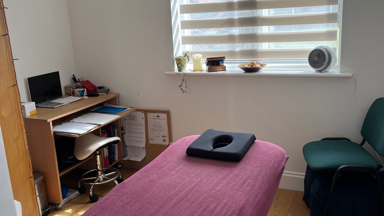 d244f608-c684-480f-9298-0ef8144deebe-jhsportmanualtherapy-gb-england-norwich-blofieldheath-fresha-7530811