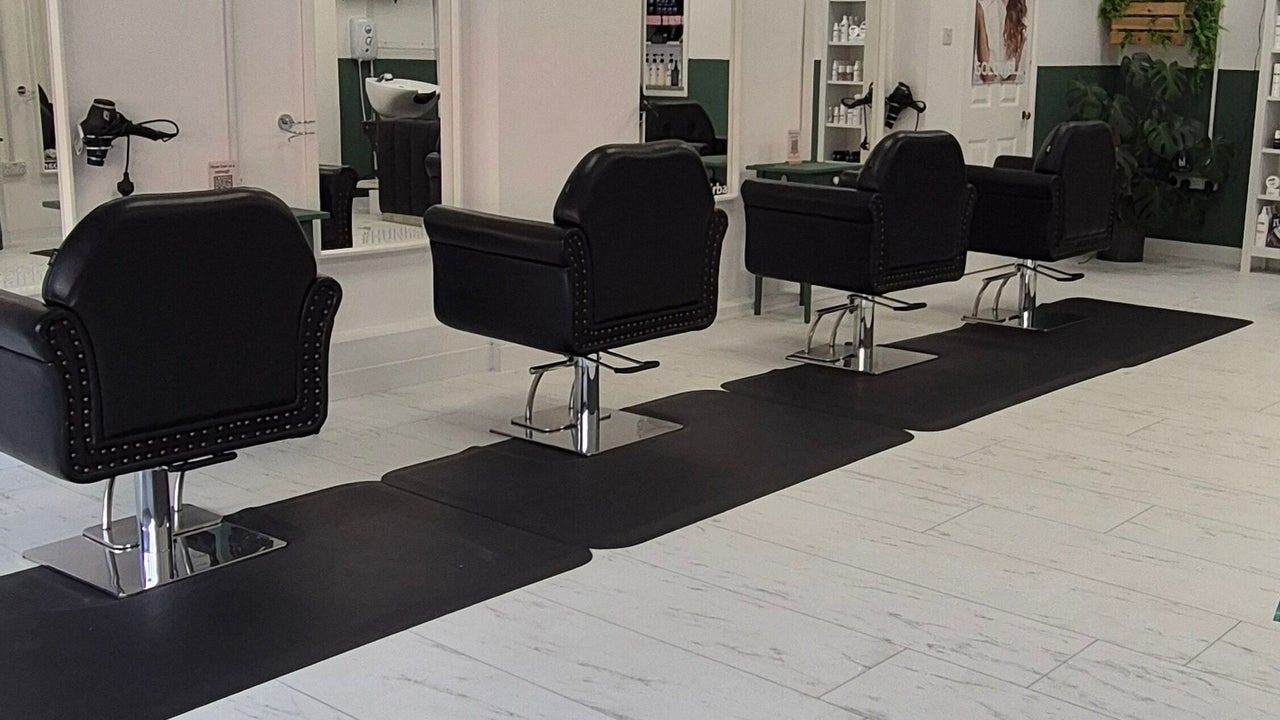 d27ab2b0-d0bf-4a3d-a8a5-e67f87577f37-hunhairbar-gb-england-upminster-cranham-fresha-1485767