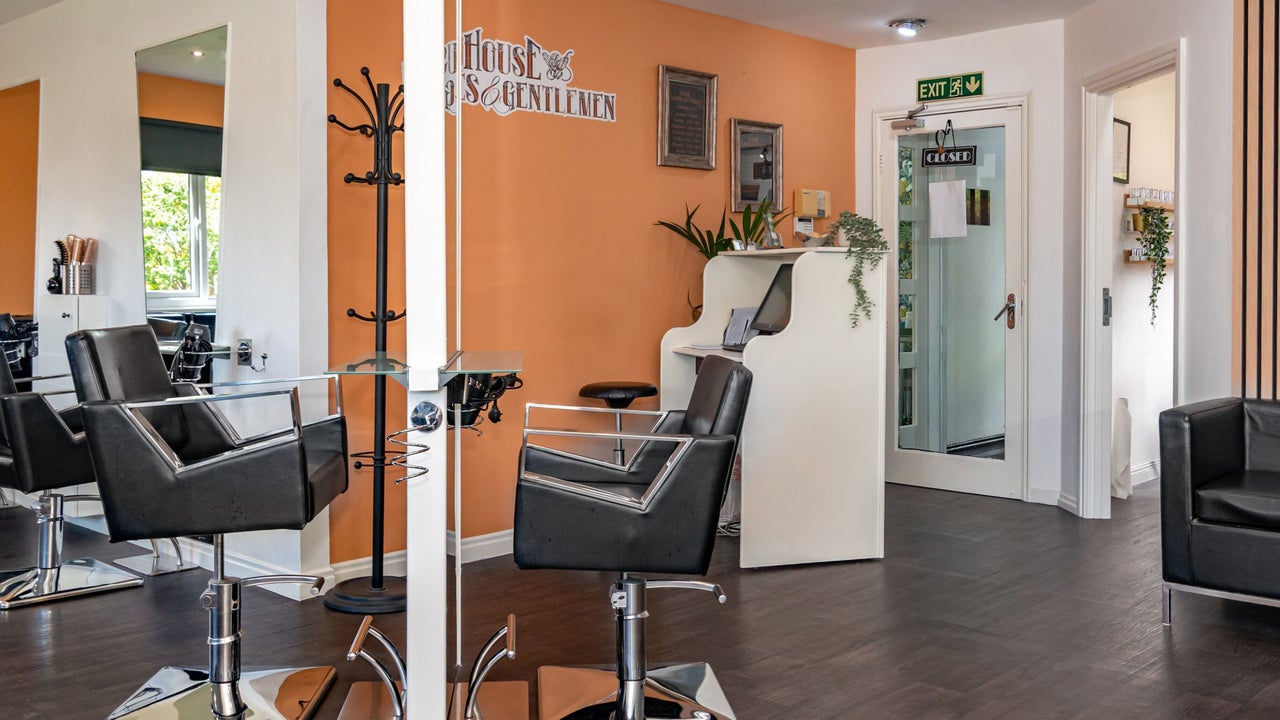 d29cb421-8c41-4de2-a6f2-fd5a37e6e5e1-houseofladiesandgentleman-gb-england-thornaby-fresha-4160495