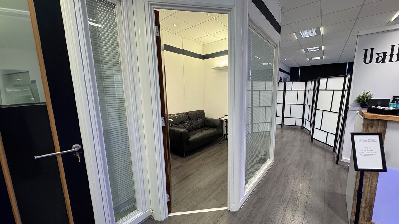 d2d51324-5952-4b0a-a9b4-2f863dc39102-valhallatattoostudio-gb-scotland-kilmarnock-fresha-2568106