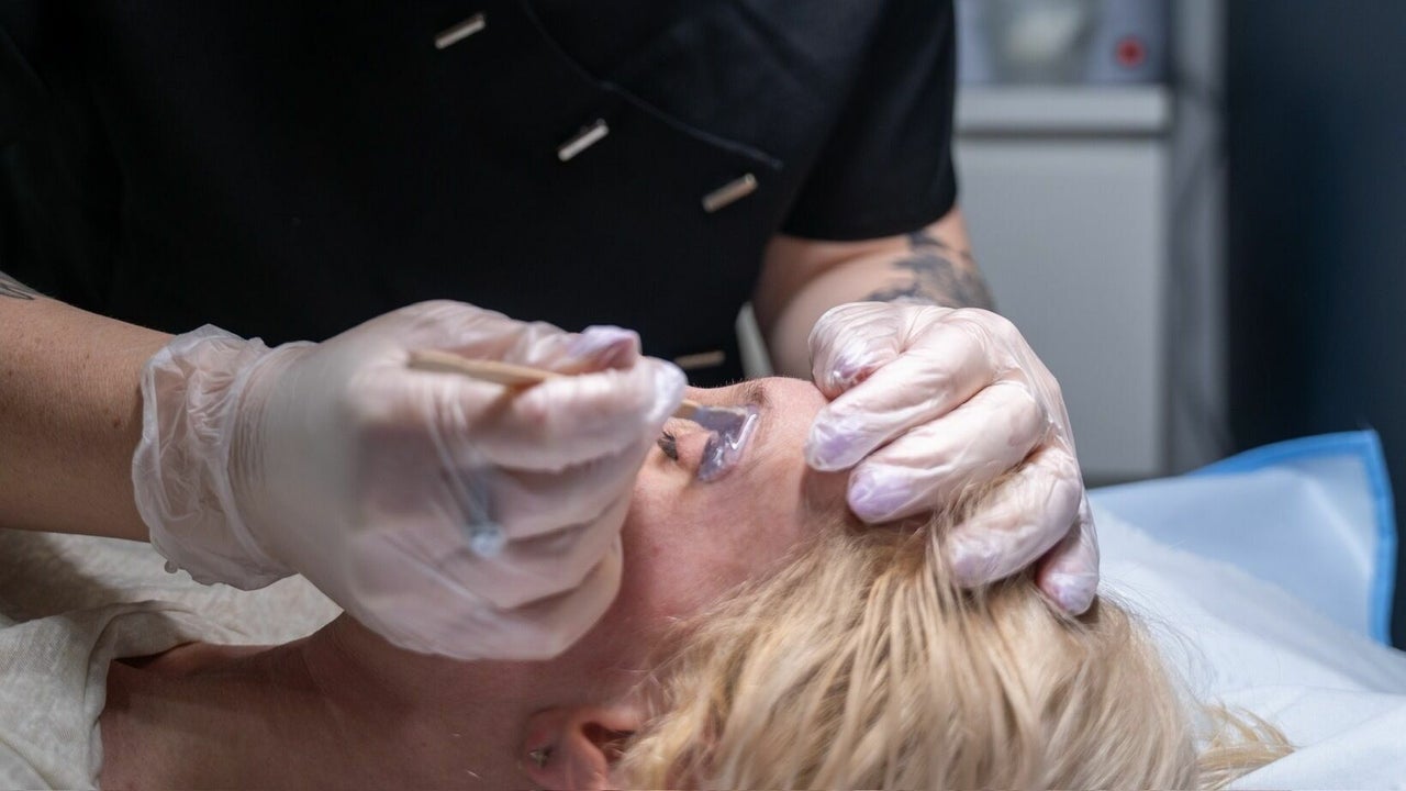 d43c88bc-f8b7-4123-9c0a-f774e448ed7d-adarosebeautyacademy-gb-england-wigan-newtown-fresha-5925631