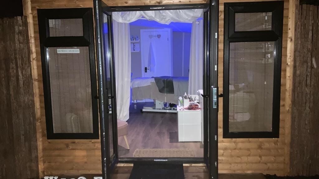 d51ece21-bf11-46d0-aacf-27ed8a2b3632-7810958