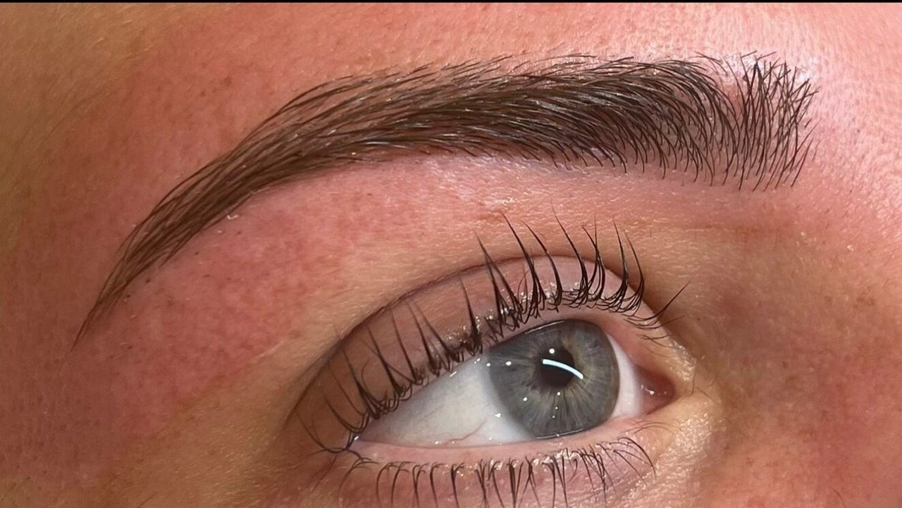 d54c1c58-cd75-46e8-8677-b959e78ad74d-browsbeautybygeorgia-gb-england-effingham-fresha-2002456