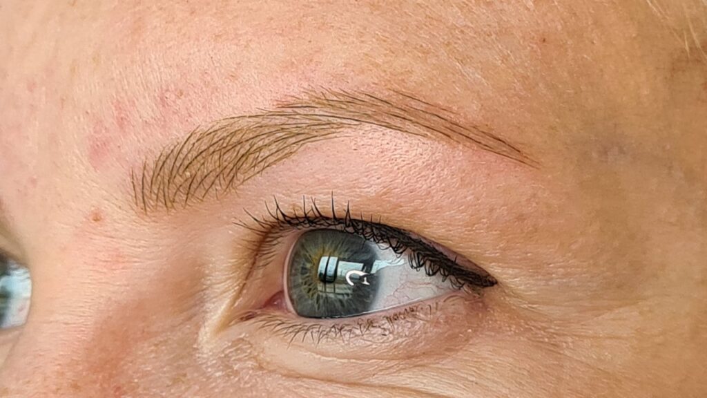 d725203c-3c61-4baf-aa77-ee1e2793a518-theabeautybyfernmoss-gb-england-wathupondearne-fresha-9302138