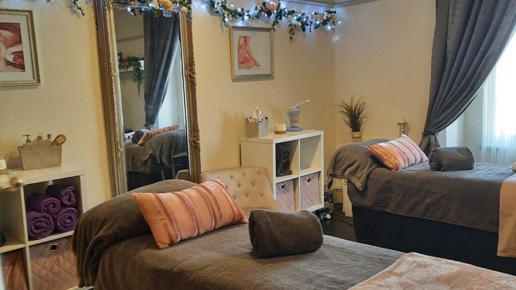 d7b7c679-89b7-4f53-a61f-b6ddab163e19-5398216